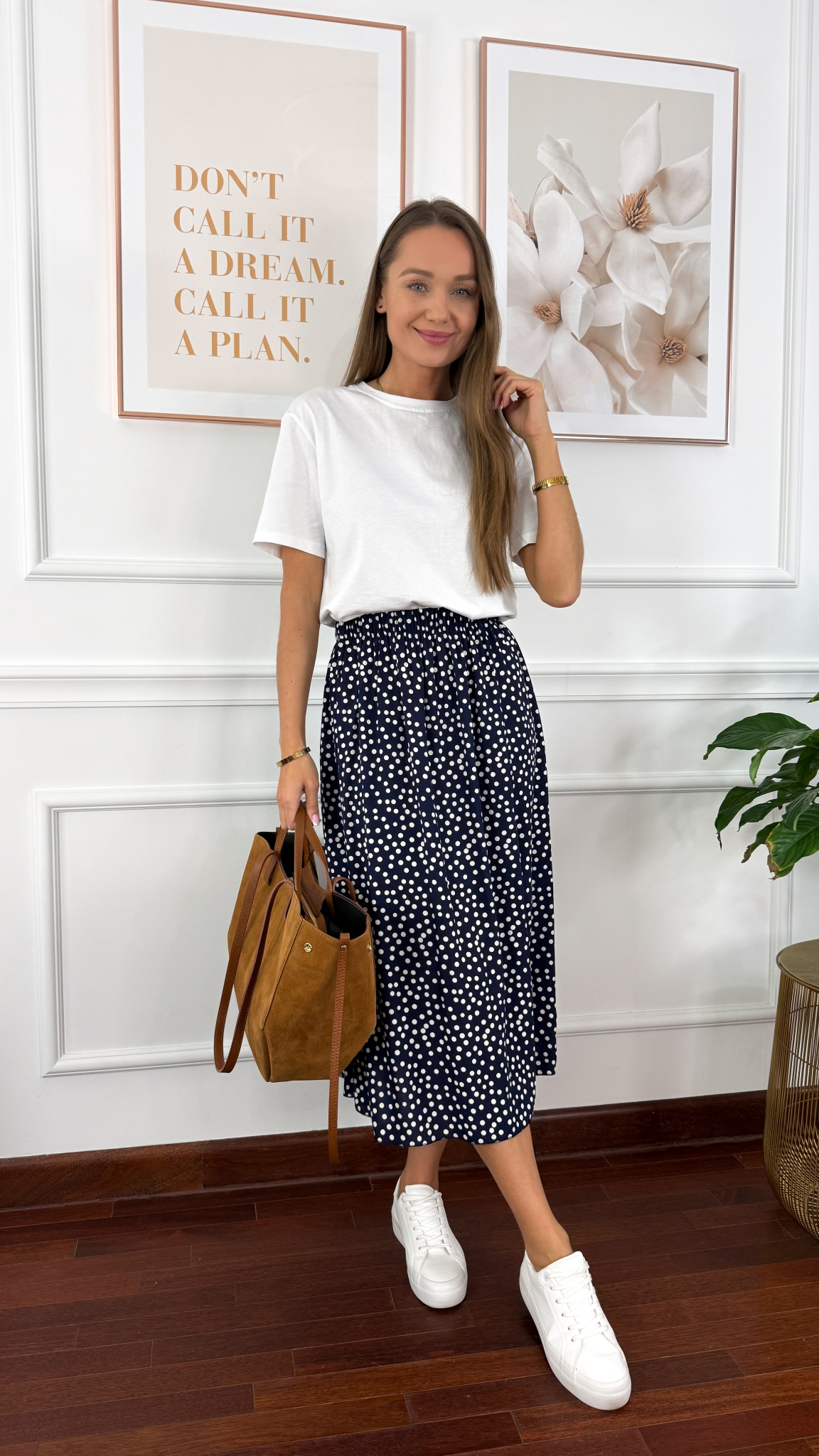 Wiskozowa spódnica Dani granatowa w kropki