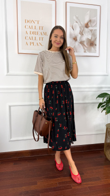 Wiskozowa spódnica Dani czarna w wiśnie