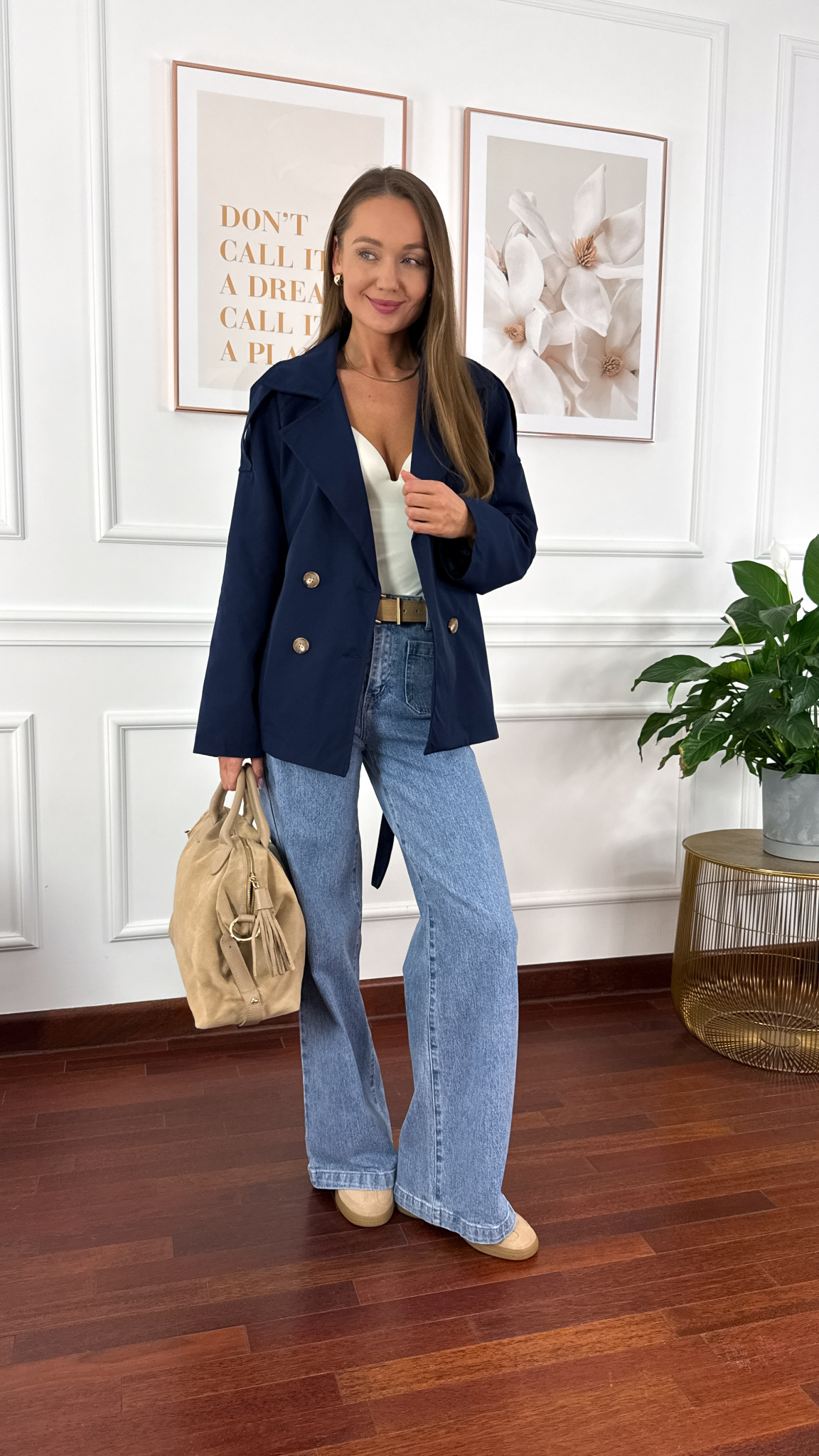 Trencz krótki Beth granatowy