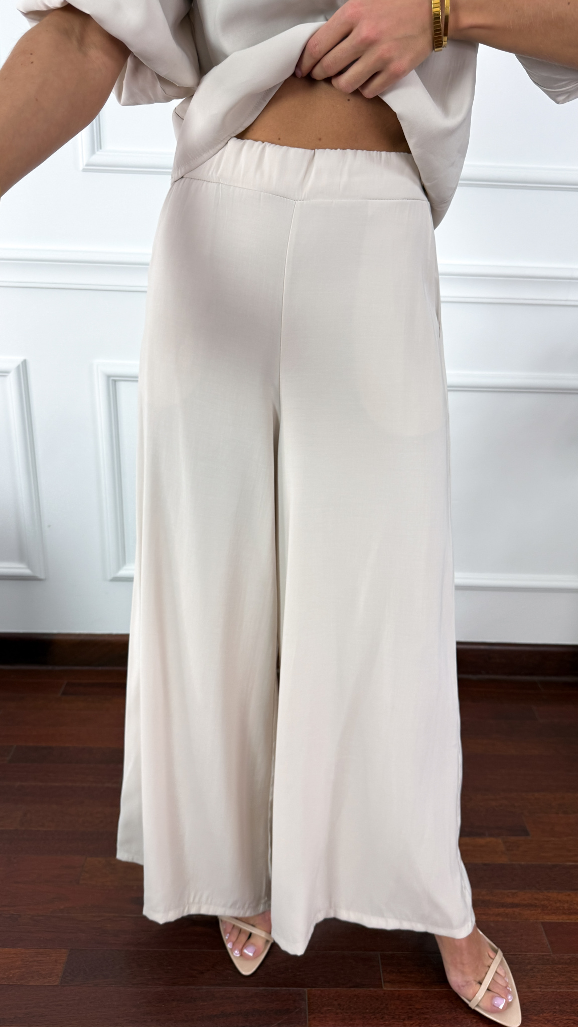 Wiskozowy komplet Cares beżowy