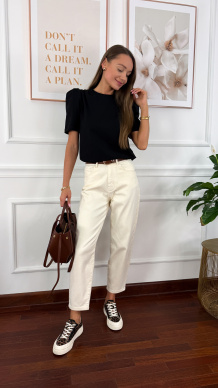 Spodnie mom fit Fame beżowe