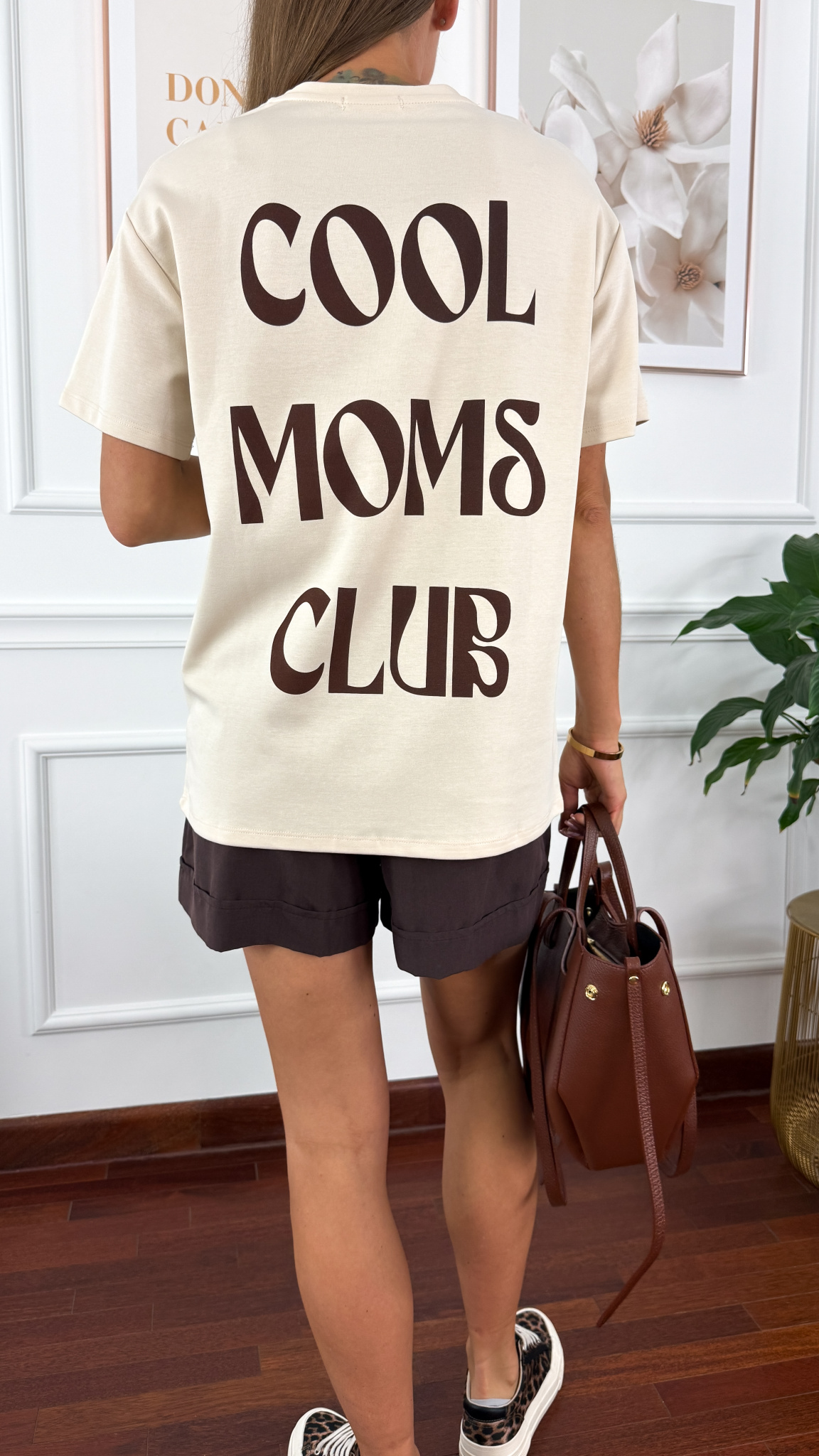 Bawełniany T-shirt Moms beżowy