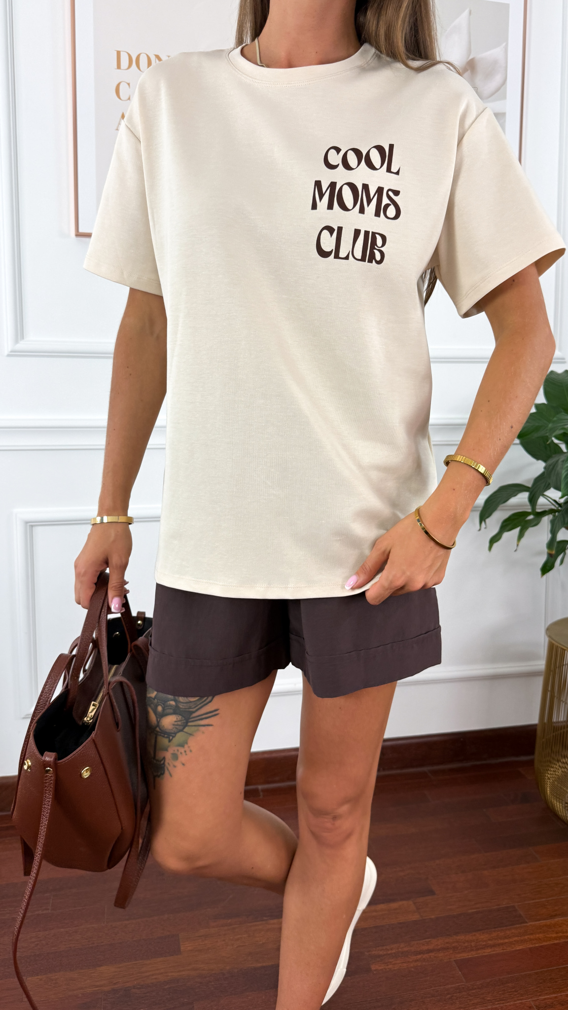 Bawełniany T-shirt Moms beżowy